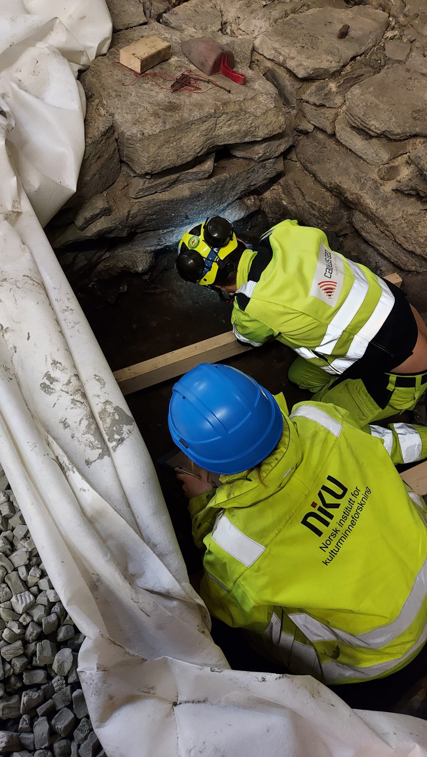 640DA98A-A195-4DC5-BB67-4586AC88010E