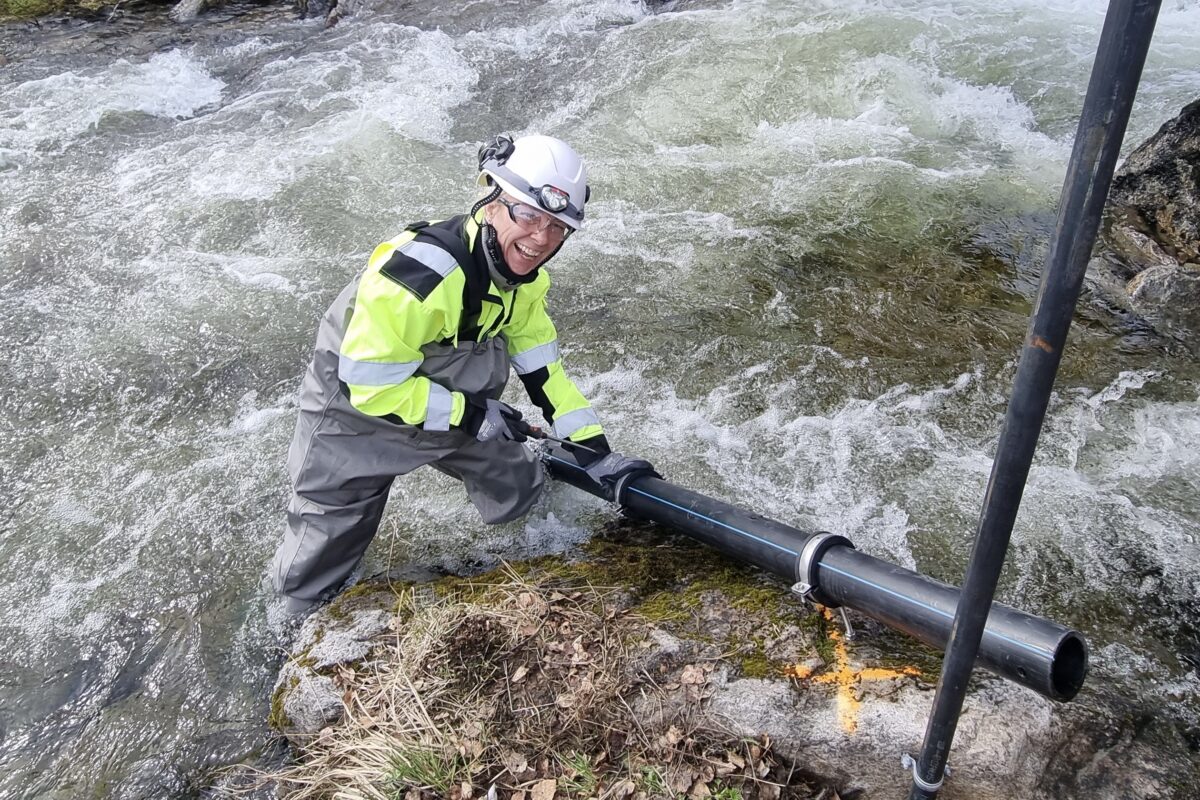 – Våre tjenester er viktige for samfunnssikkerhet, liv, miljø og store verdier, sier May Kvalheim Bagge-Lund (49). Hun er leder for vann og miljø i Cautus Geo.